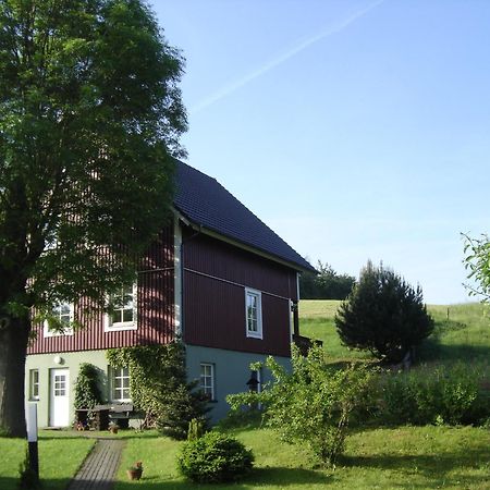 Basislager Hohnstein - Familie Loesel Appartement Ehrenberg  Buitenkant foto