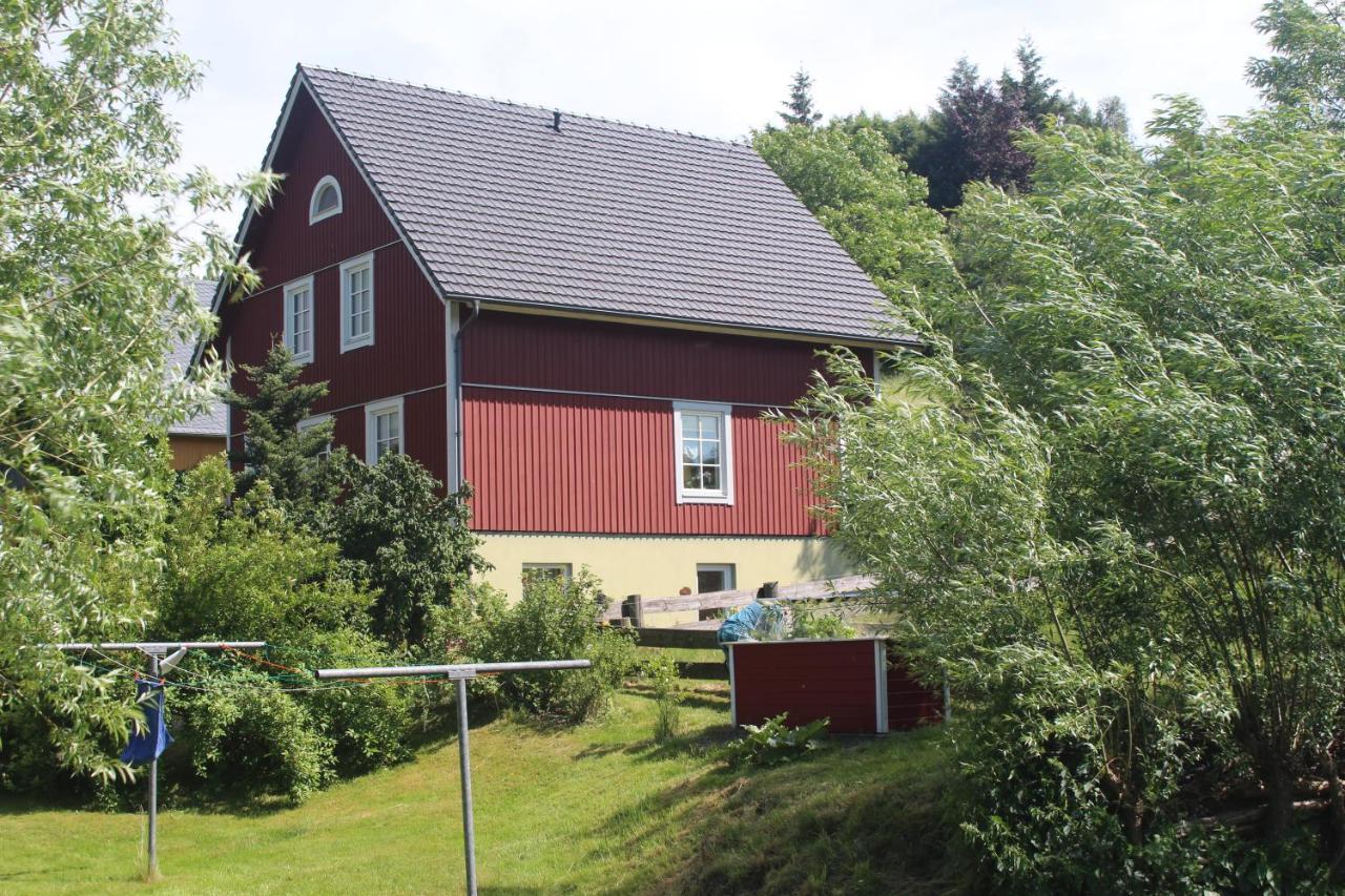 Basislager Hohnstein - Familie Loesel Appartement Ehrenberg  Buitenkant foto