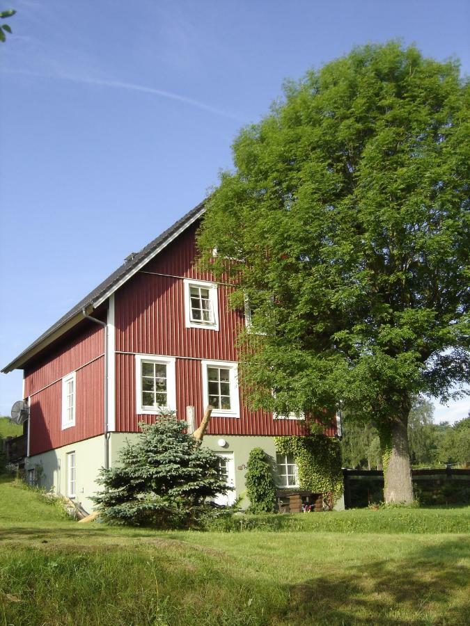 Basislager Hohnstein - Familie Loesel Appartement Ehrenberg  Buitenkant foto