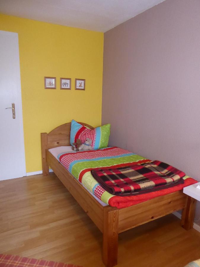 Basislager Hohnstein - Familie Loesel Appartement Ehrenberg  Buitenkant foto